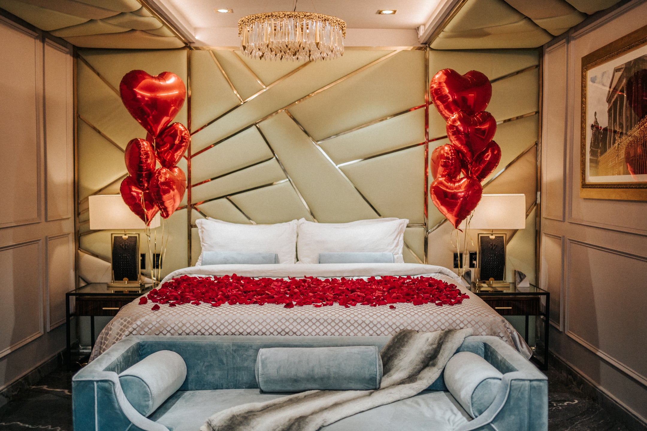 Lavish Bed of Roses*