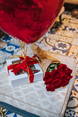 Open image in slideshow, Heartfelt Package
